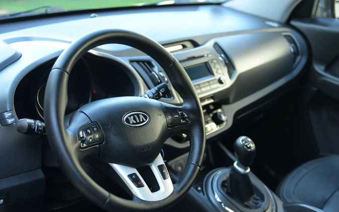 Kia Sportage cena 46900 przebieg: 159000, rok produkcji 2012 z Bielsk Podlaski małe 742